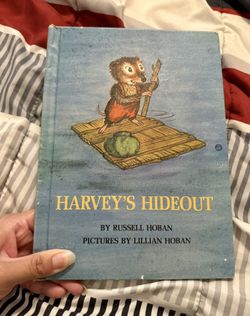 Adorable Children’s Book, Harvey's Hideout by Russell Hoban/ 1st Edition/ 1969, FIRST PRINTING/Hardcover 📚🦔
