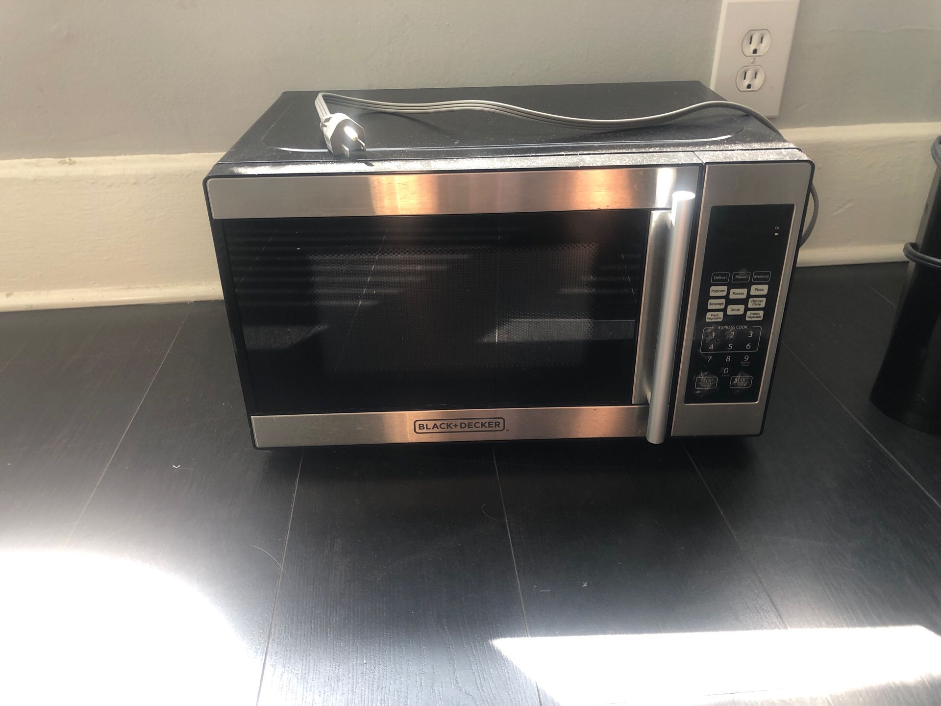 Black and Decker Microwave