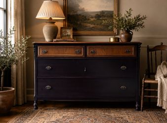 National Furniture Co. Moody Dresser