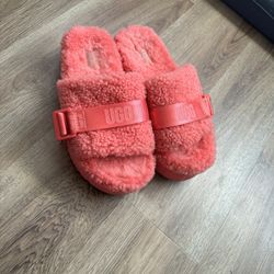 Ugg Slides