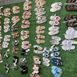 Kids shoes(Wholesale), small boxes, pallets and more.