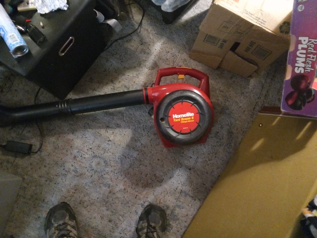 Leaf Blower