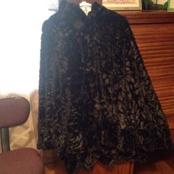 Poncho/black