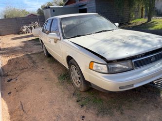 1994 Nissan Maxima
