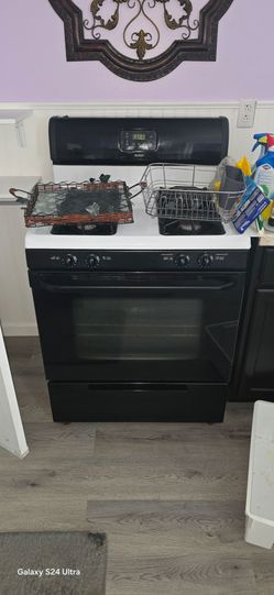 Gas stove