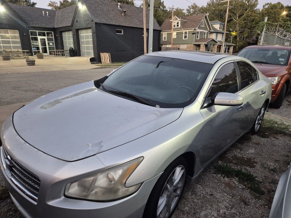 2009 Nissan Maxima