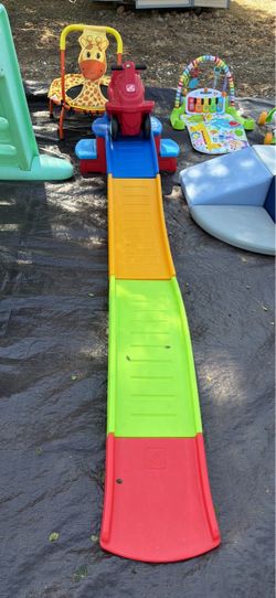 🚗 STEP2 UP & DOWN ROLLER COASTER — $65 🚗