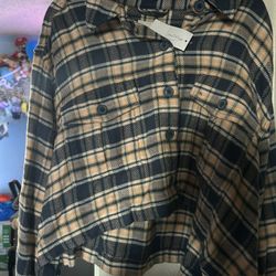 American Eagle Cropped Fannel Jacket 