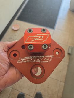 XR 50 CRF 50 top cripple clamp
