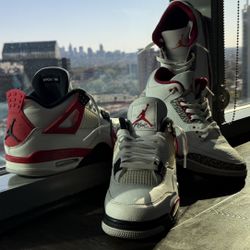 2/350 Size 10.5 Jordan 3 & 4 