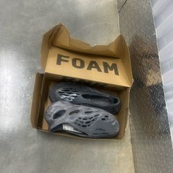 Grey foams new size 10