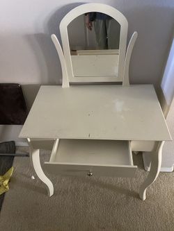 Desk or vanity