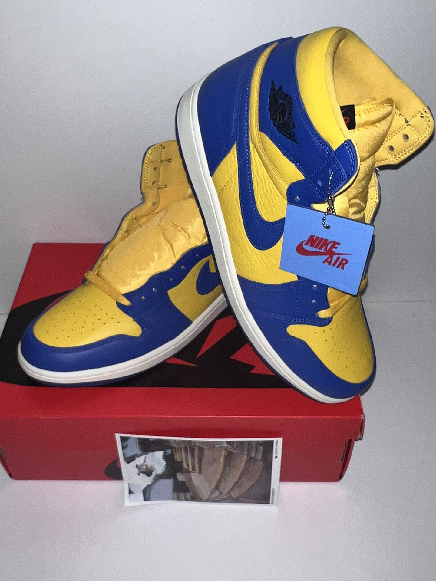 Jordan 1 Laney Sz 10.5