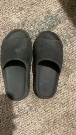 Yeezy slides