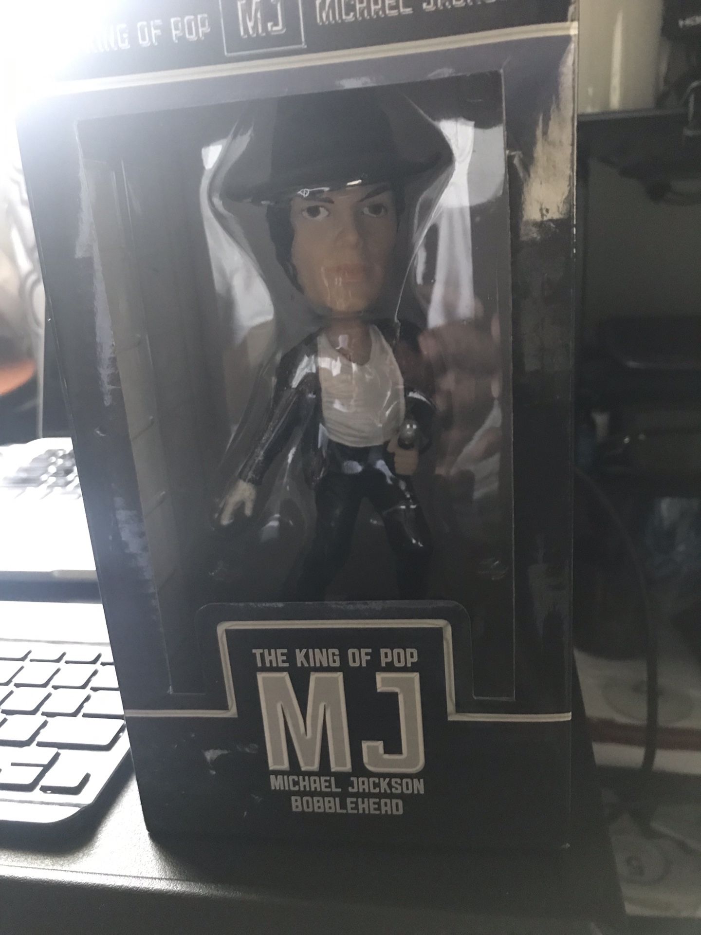 MICHAEL JACKSON BOBBLEHEAD for Sale in Lancaster, PA - OfferUp