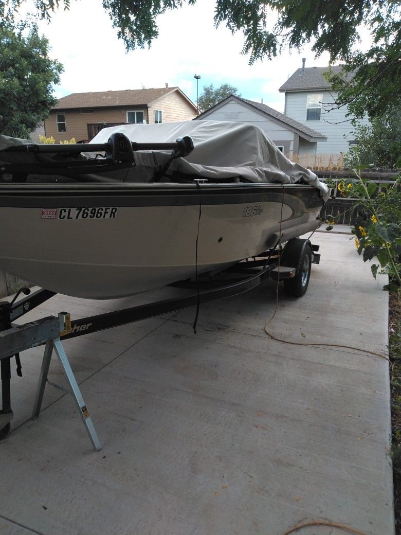 2001 Fisher 186 DC