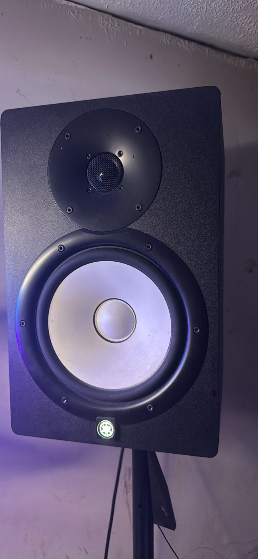 Yamaha HS8 And Subwoofer Combo