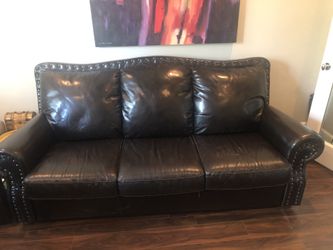 Z-gallery leather couch