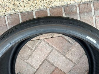 (2) Used Continental 245/30/zr20 Tires