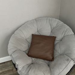 Papasaun Chair And Cushion