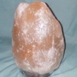 Himalayan Pink Salt Lamp Plain Wood Base w Switched Cord and Bulb New Condition