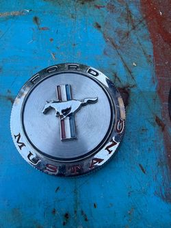 Ford Mustang gas cap