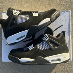 Jordan 4 White Thunder   