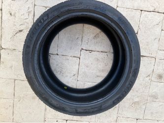 Michelin Pilot Sport 4S 265/35R19 98Y Performance Tires