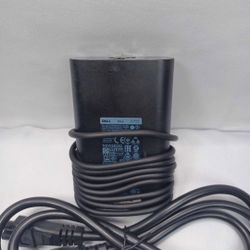 DELL 65 W Replacement AC Adapter for E5250, E5440, E5450, E5540, E5550, E6440, E6540, E7240, E7440 (hk65nm130) 