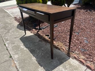 Free Desk