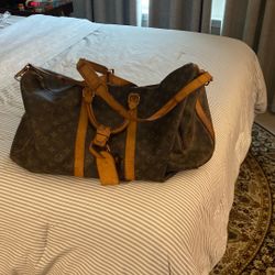 AUTHENTIC Louis Vuitton Duffel Bag 