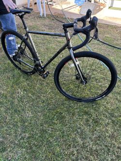 Giordano 16-speed gravel/pavement