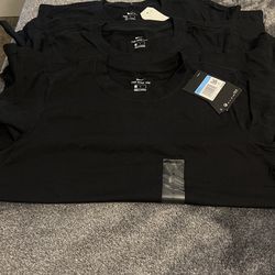 Womens Nike Tee Size Medium