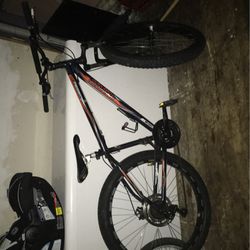Mongooses Terrex 27.5 Mountain/BMX Bike