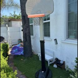 Basketball Hoop 