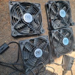 AC Infinity MULTIFAN S7 4 Fan Cooling Kit w/ Speed Controller + Power Supply