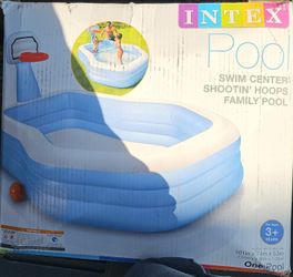 INTEX 57183EP Shootin' Hoops Inflatable Swim Center Family Pool,