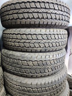 255/75/17 Bridgestone Dueller
