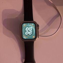 Apple Watch Series 5 44mm Cellular Connection 