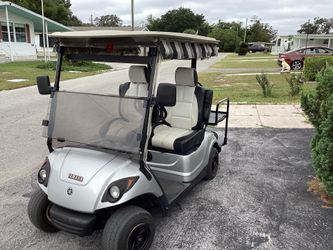 Yarmaha golf cart. 48 volts