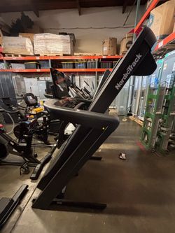 NordicTrack Commercial 1250 Treadmill, Corredora electrica