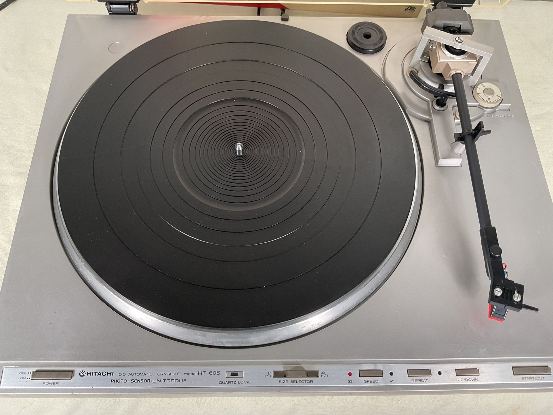 Hitachi HT 60S Turntable Direct Drive Made In Japan for Sale in