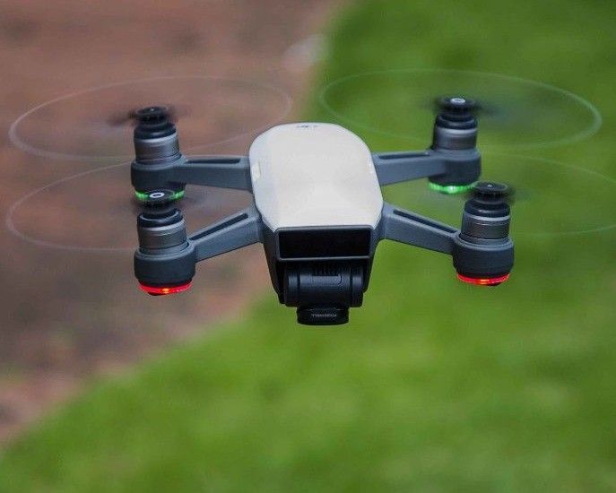 DJI  Spark w/Controller, 3 batteries + Charger 