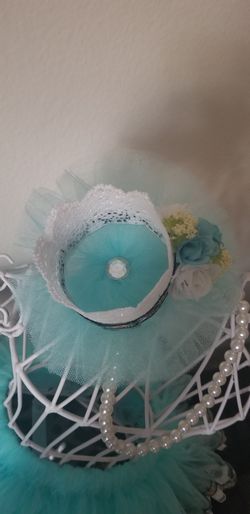 Tutu and crown