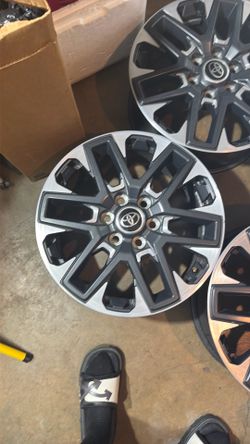 20” Toyota Limited Wheels And Tires