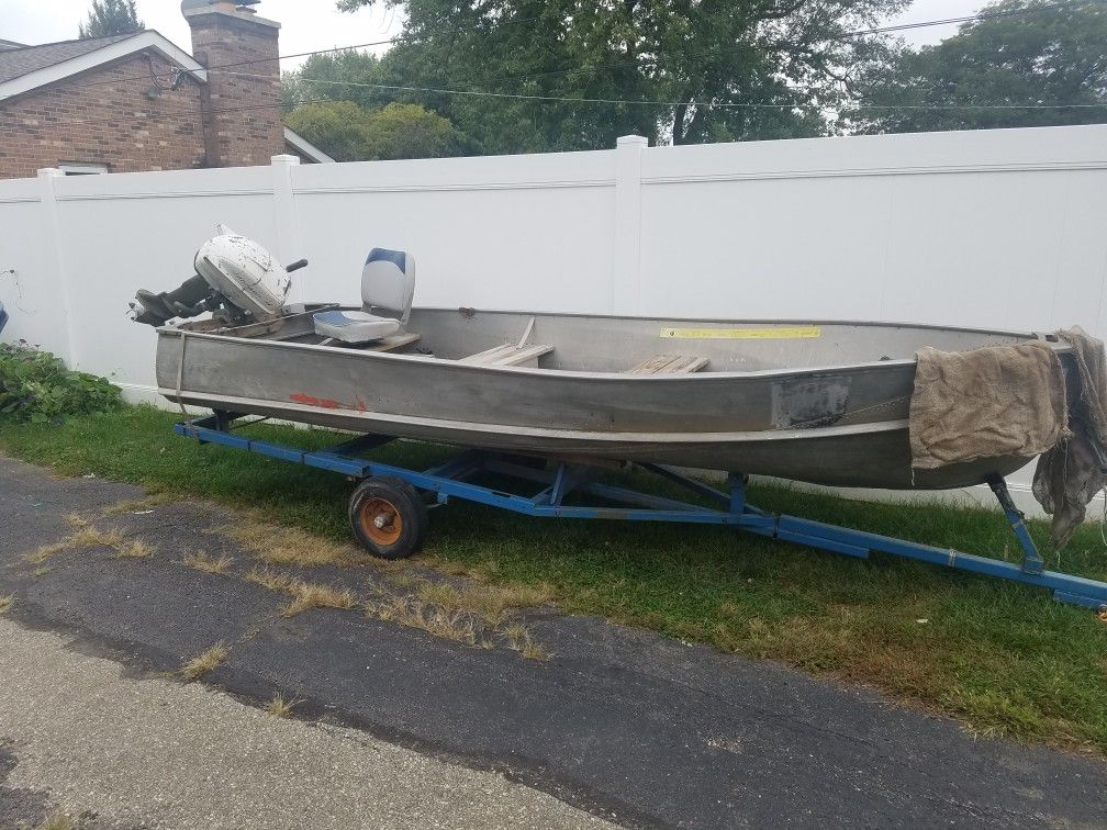 14ft Aluminum boat with motor and trailer