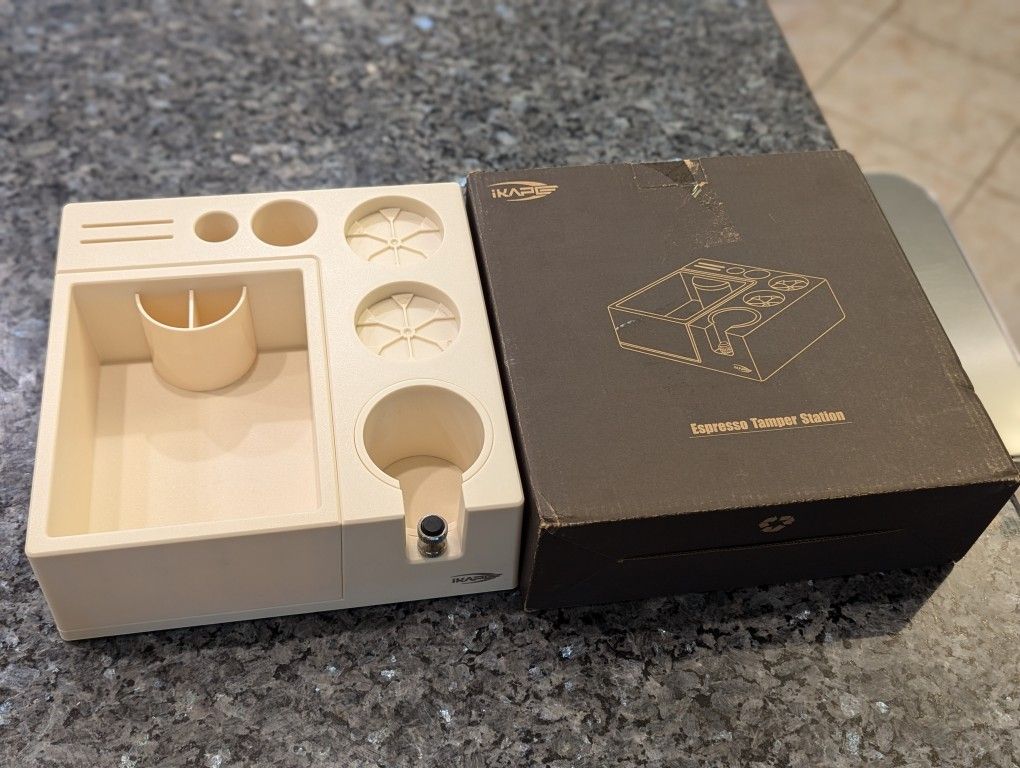 ikape White Espresso Tamper Station