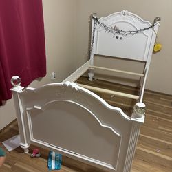 Twin bed frame