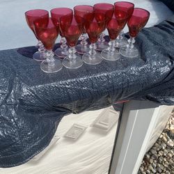 10 Antique Cocktail Glasses