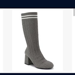 Gray & White Knit-shaft Boots